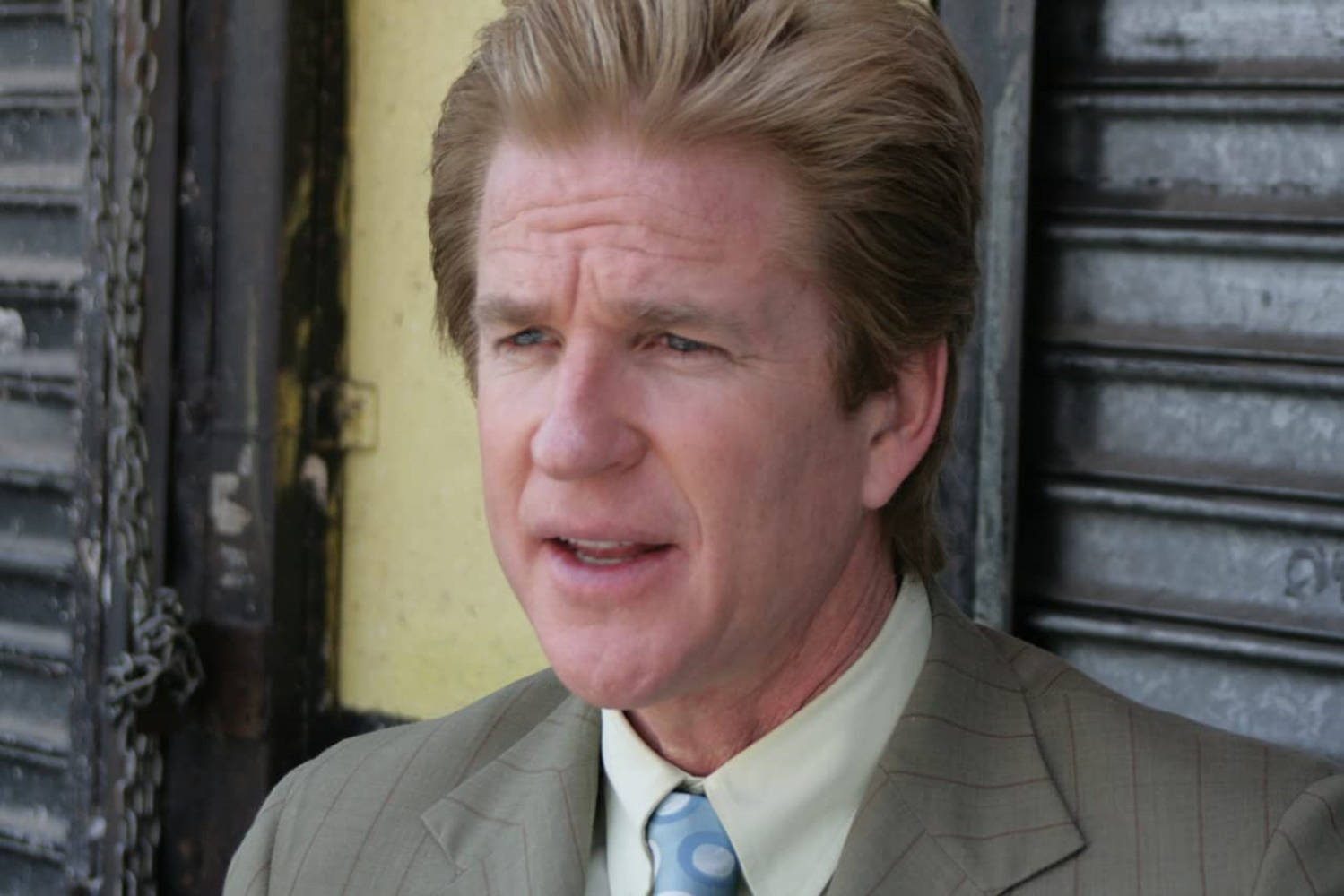 Matthew Modine In Little Fish Strange Pond Movie Background