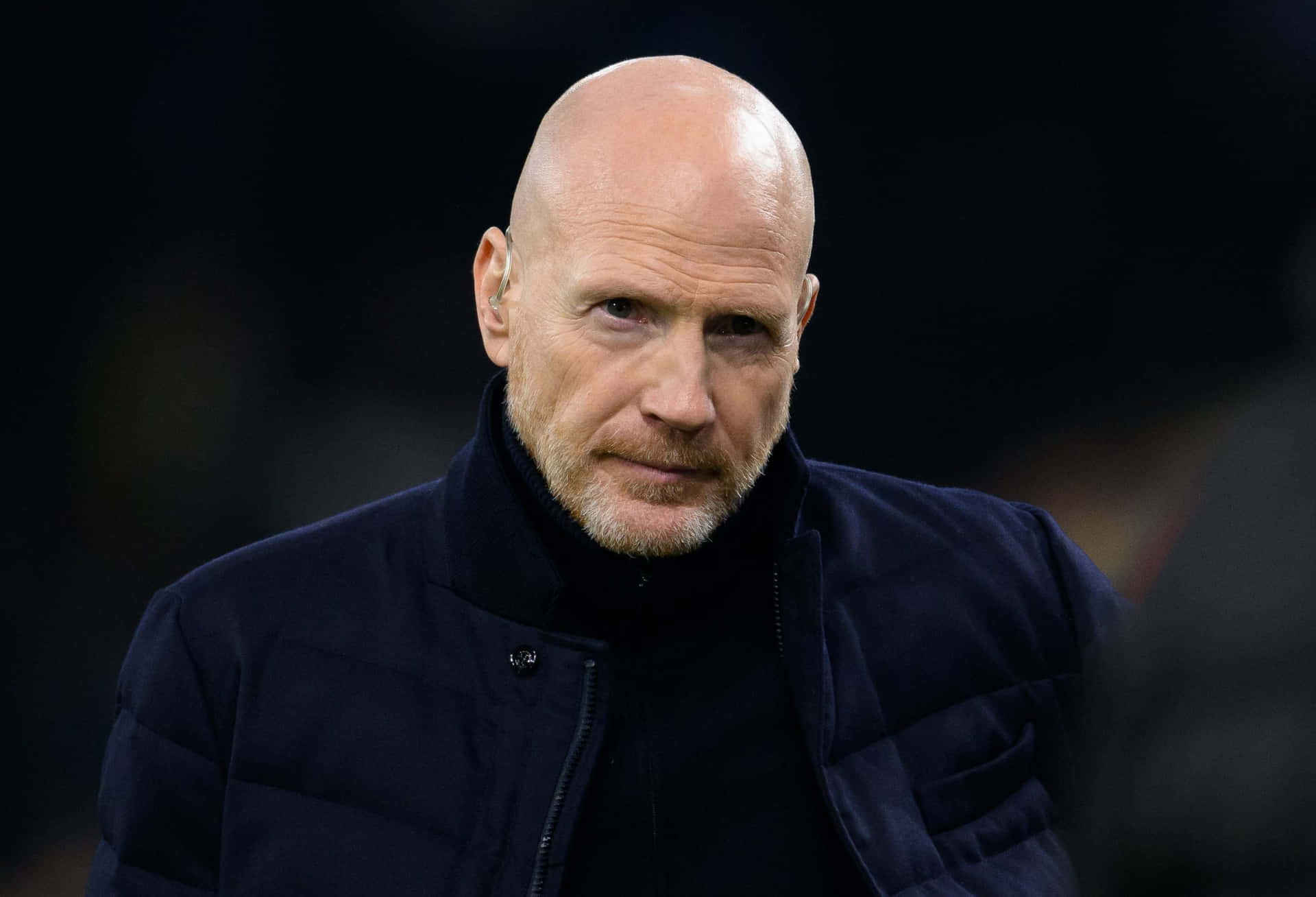 Matthias Sammer At Borussia Dortmund And Manchester City Match Background