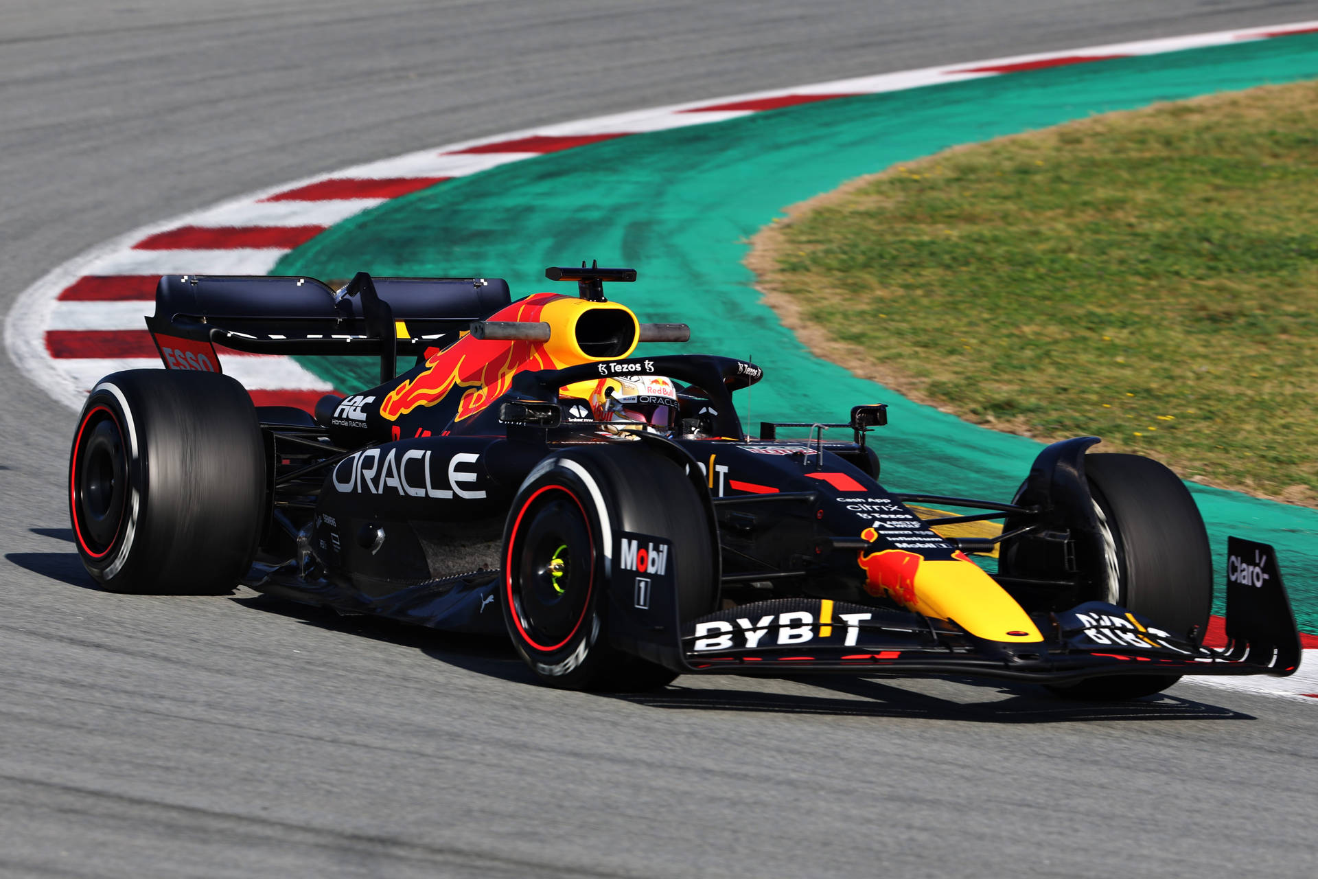 Max Verstappen Barcelona Test Drive Background