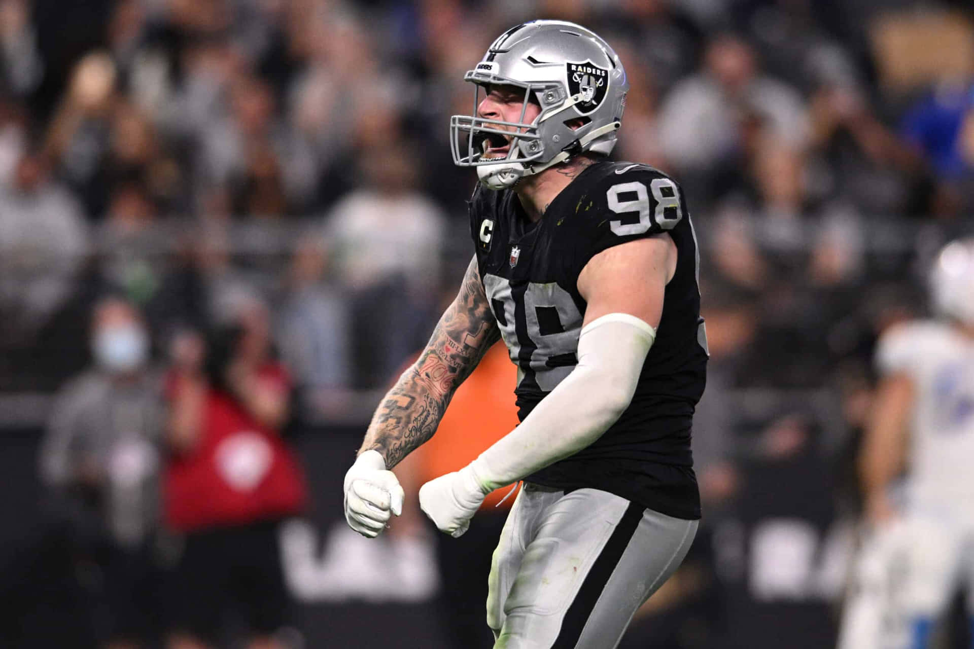Maxx Crosby Of Las Vegas Raiders Background