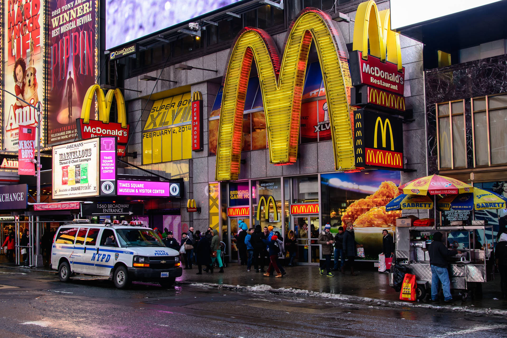 Mcdonald's In Times Square Background