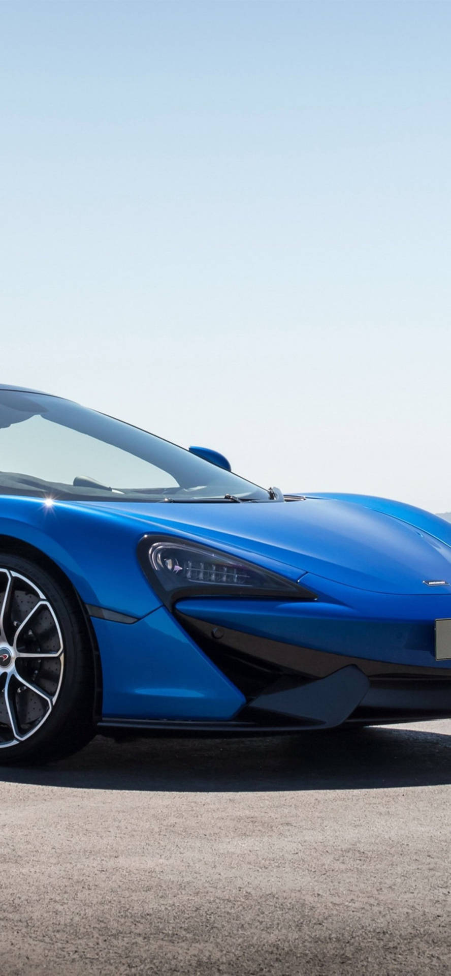 Mclaren Iphone 570s Cool Blue Background