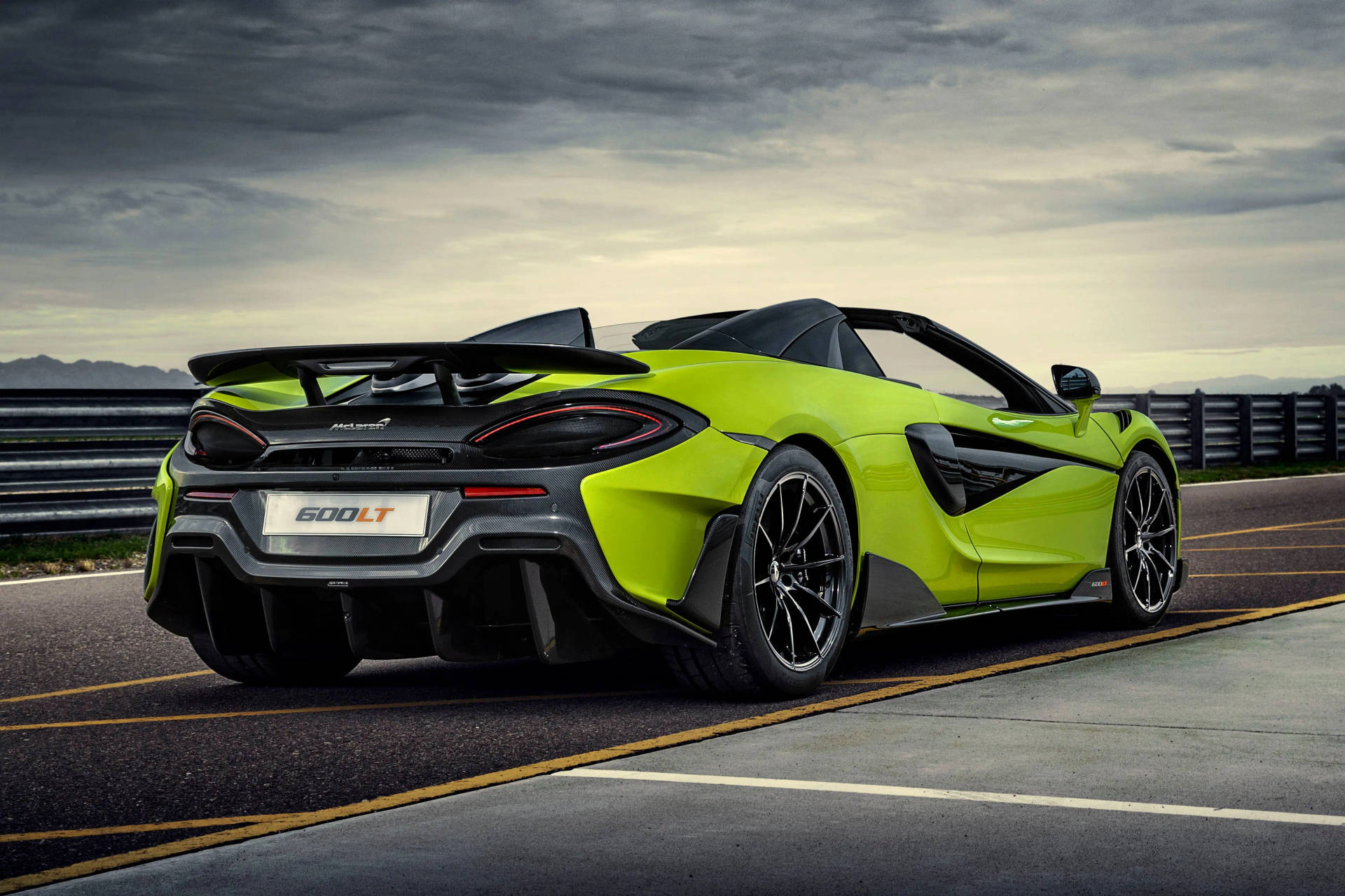 Mclaren Spyder With Distinct Bodywork