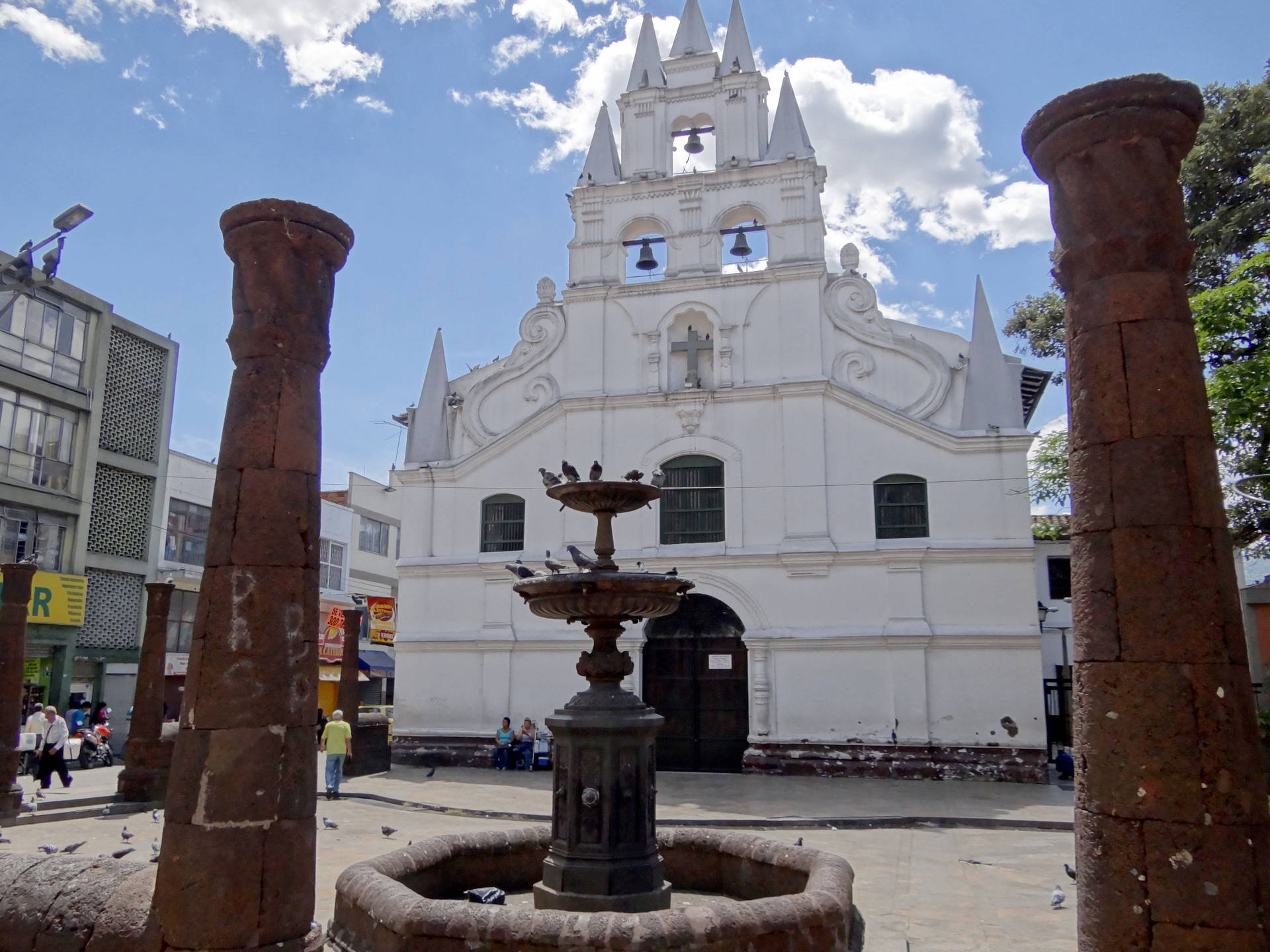 Medellin Church Of Veracruz Background