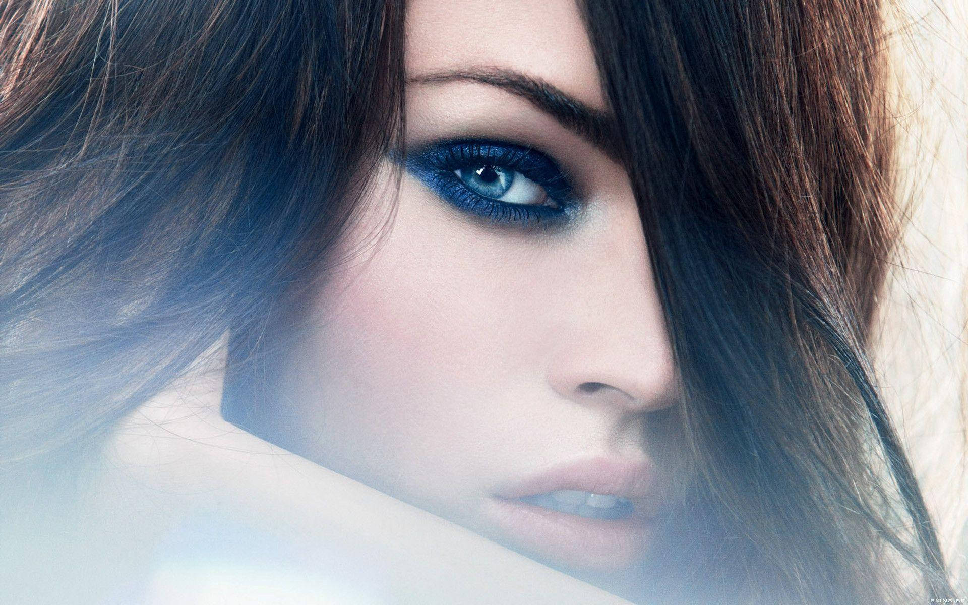 Megan Fox Captivates With Blue Eyeshadow Background