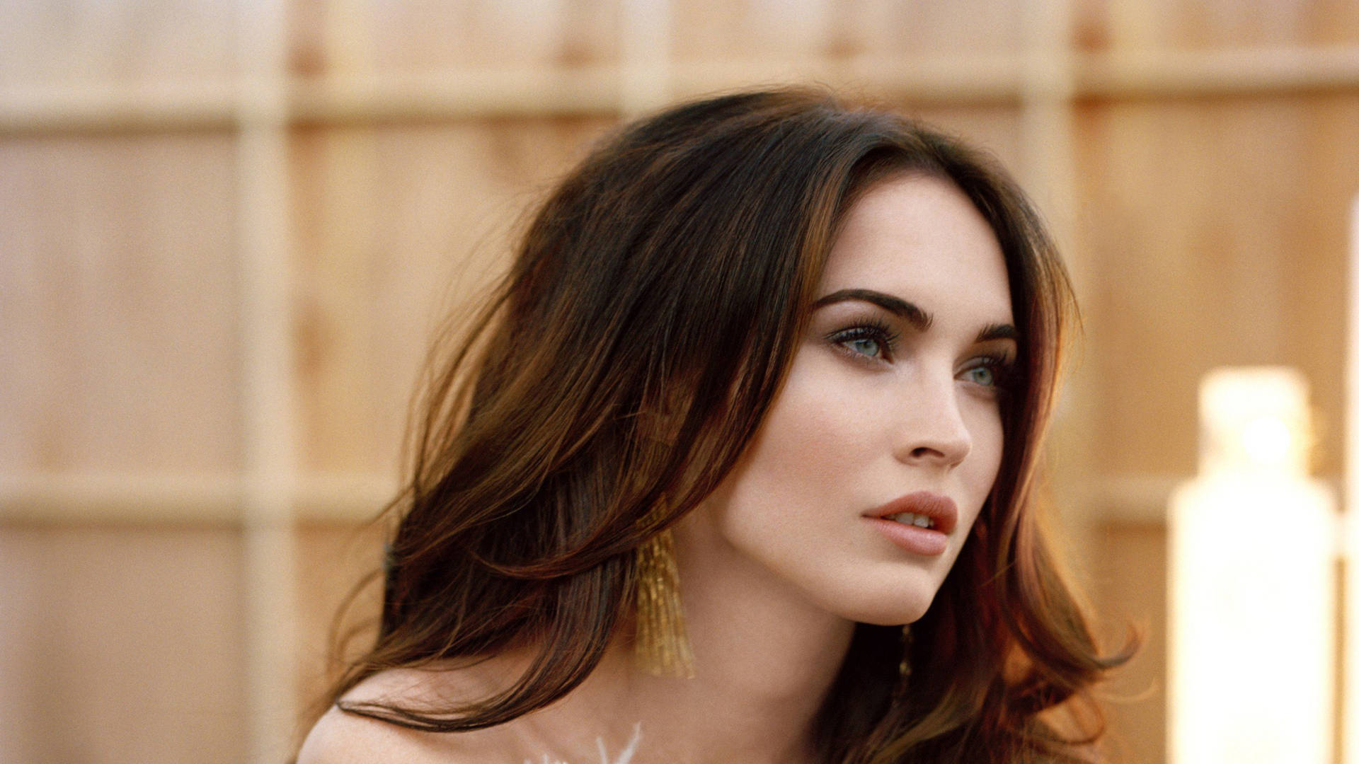 Megan Fox Looking Stunning In Beautiful Gold Earrings