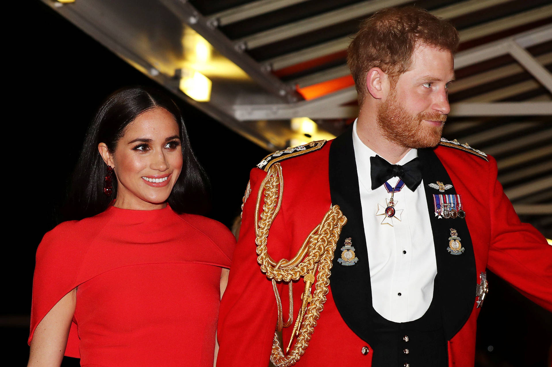 Meghan Markle Prince Harry Matching Red Background