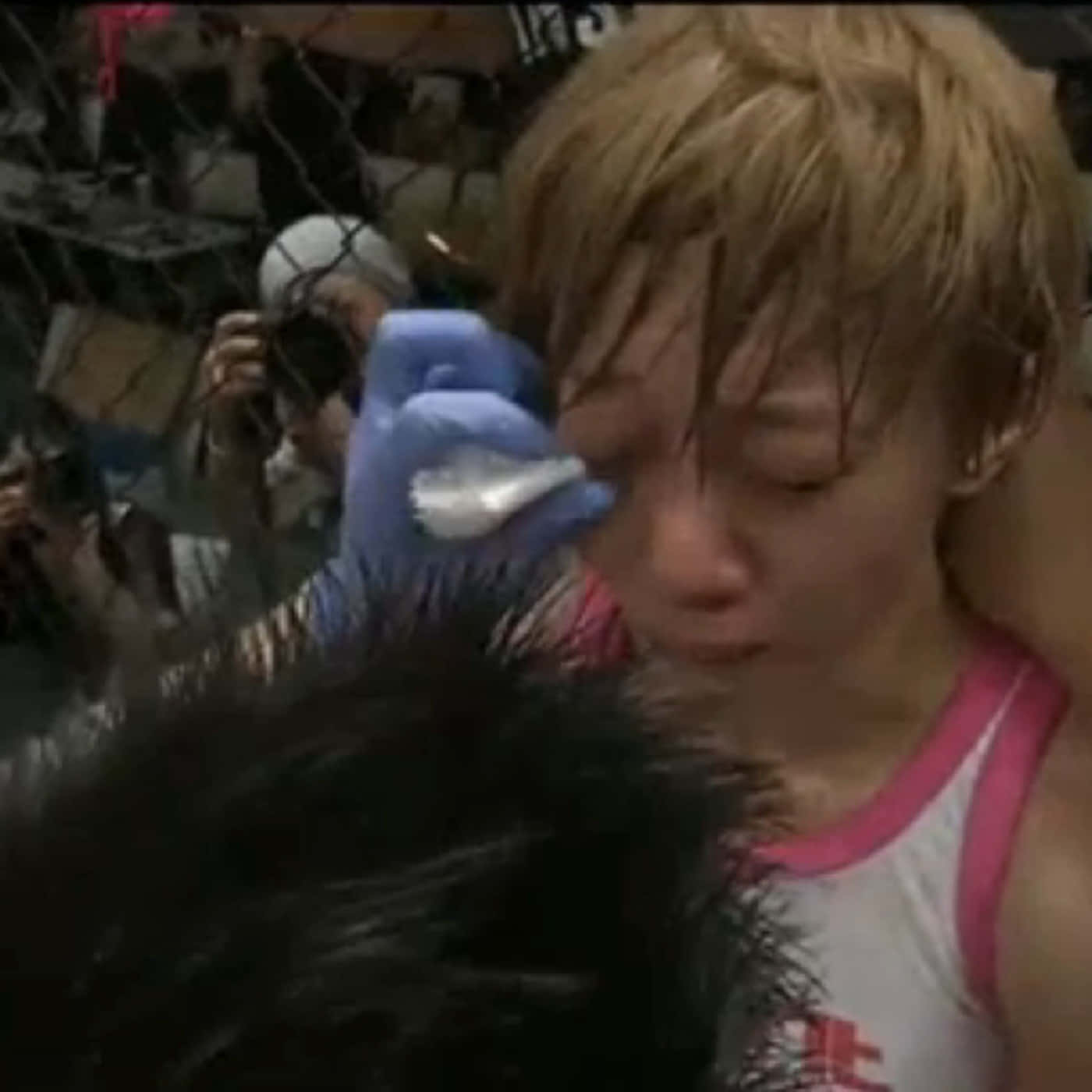 Megumi Fujii In Combat With Jessica Aguilar In 2012 Background
