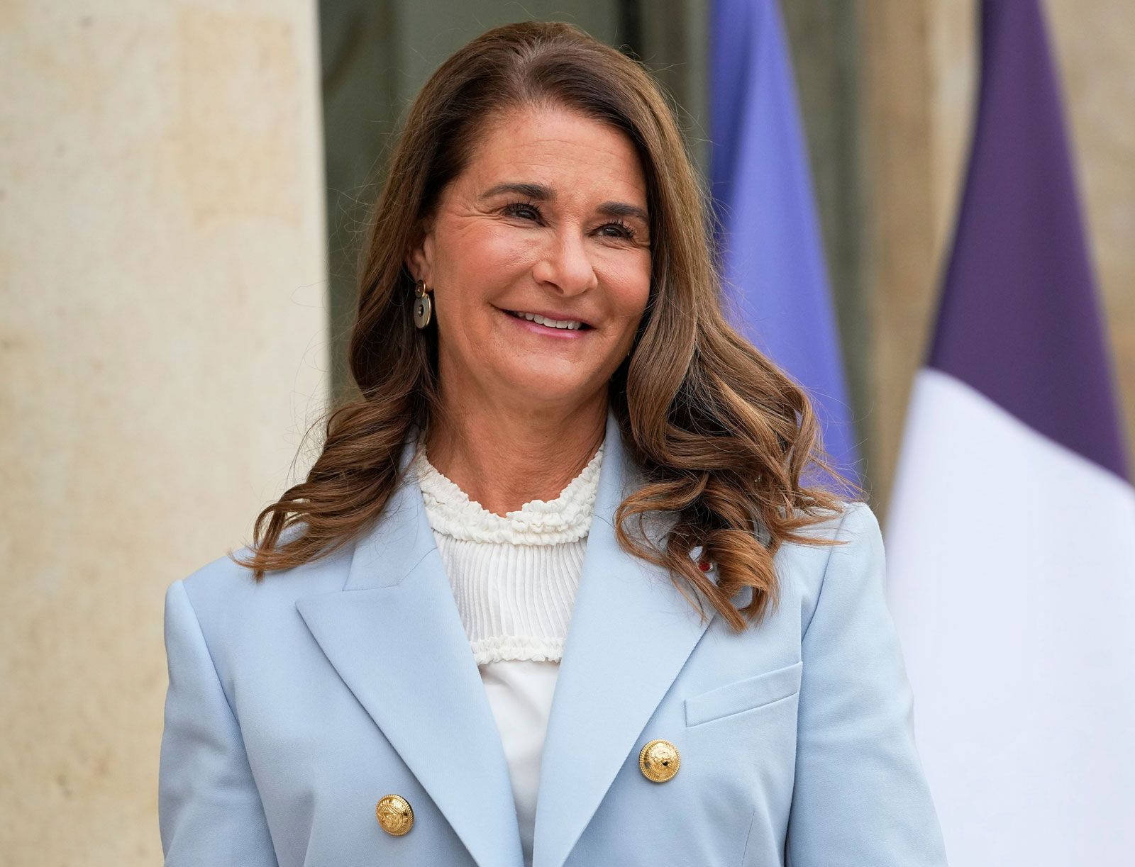 Melinda French Gates In Stylish Baby Blue Blazer