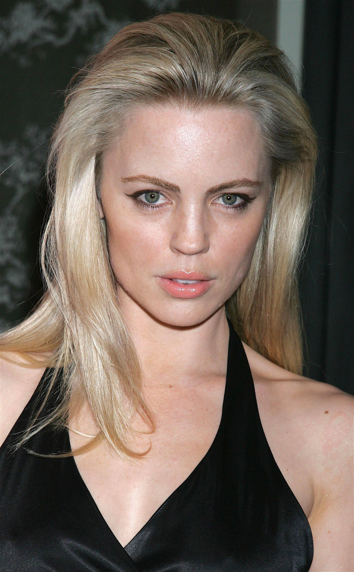 Melissa George With Ice Blonde Hair