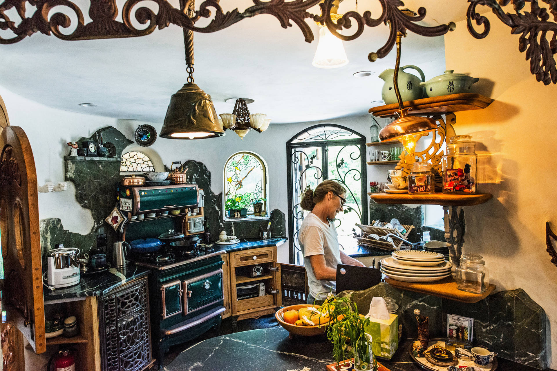 Melissa Leo Cooking In A Small Kitchen