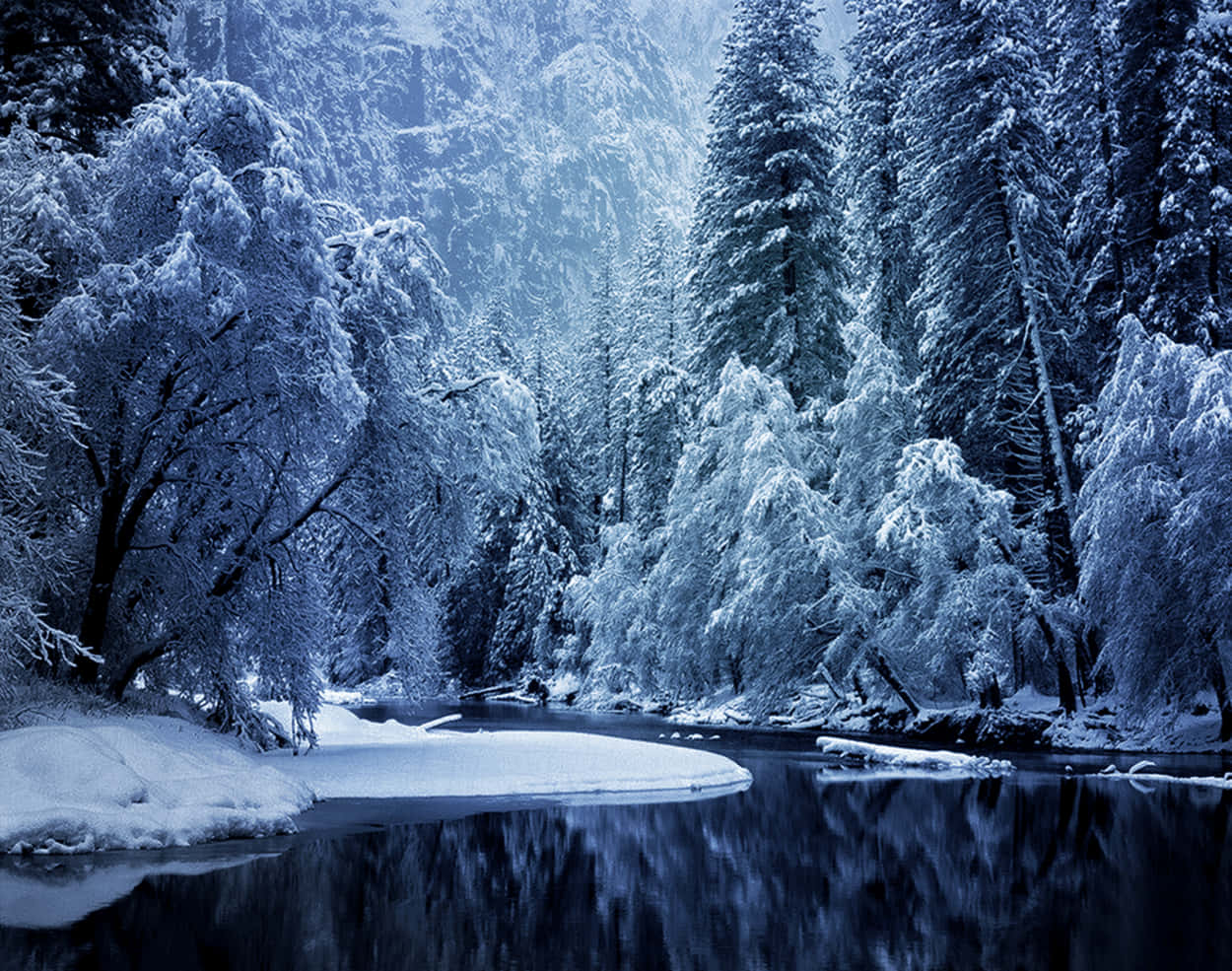 Merced River Yosemite National Park Snow 4k Background