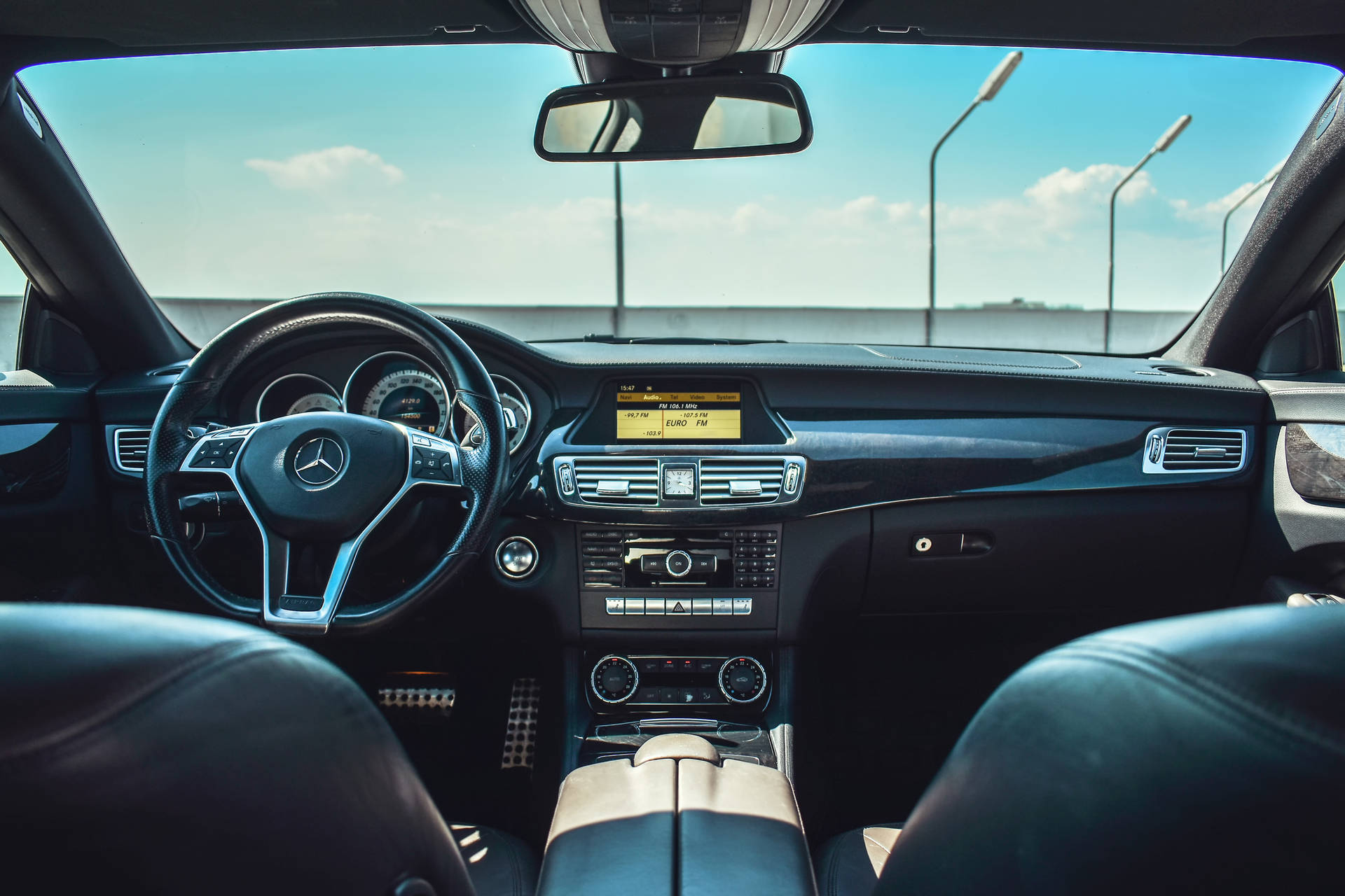 Mercedes Amg Dashboard