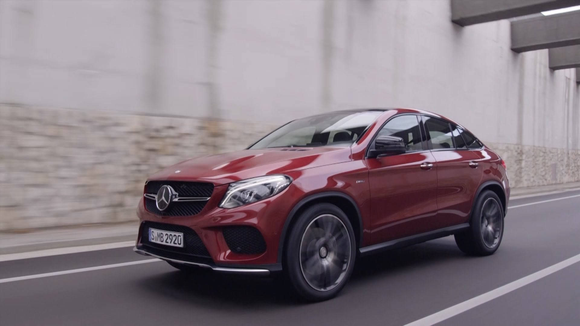 Mercedes Benz Gle Coupe Side-shot