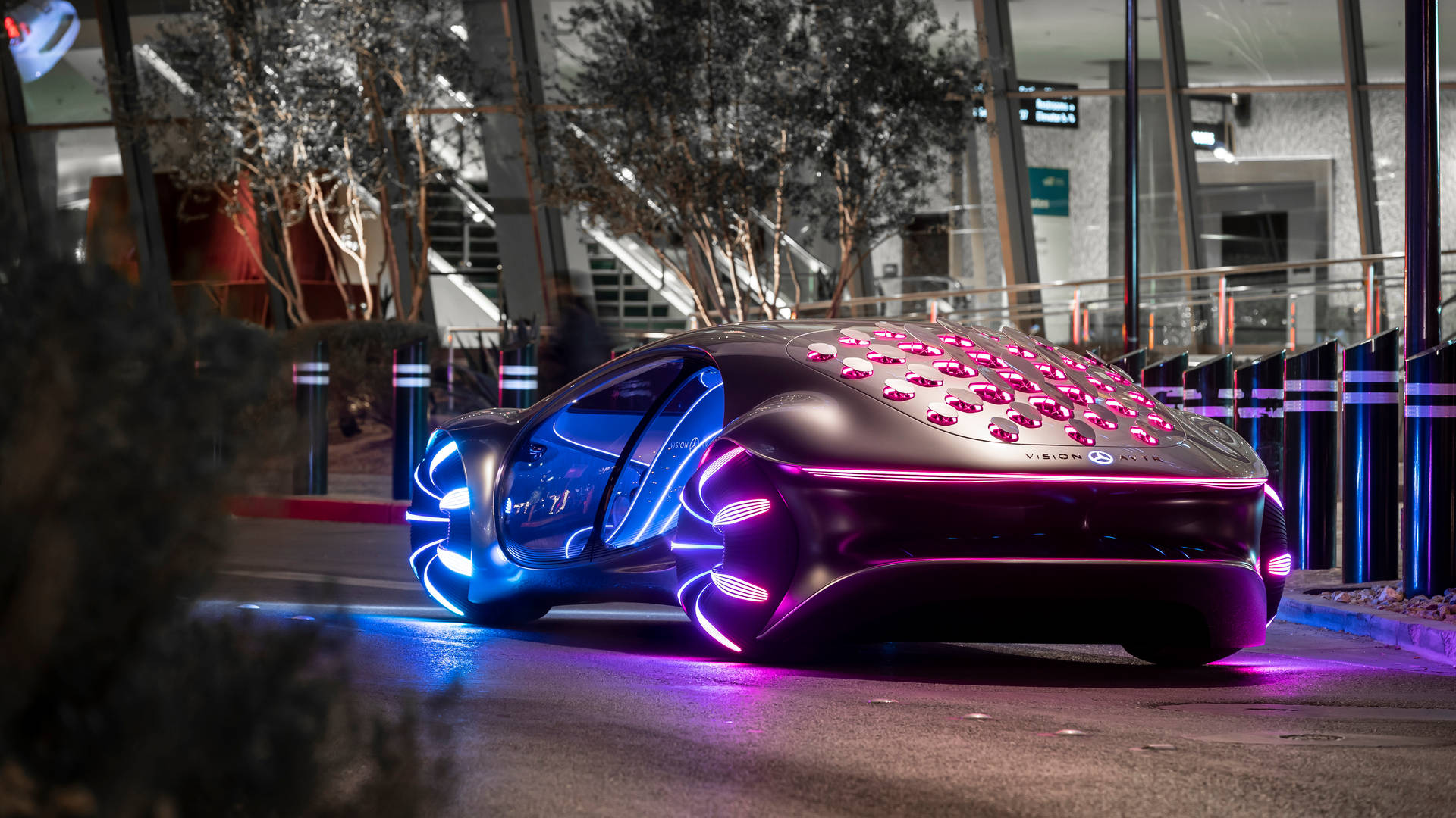 Mercedes Benz Vision Avtr - Amplifying Automotive Luxury Background