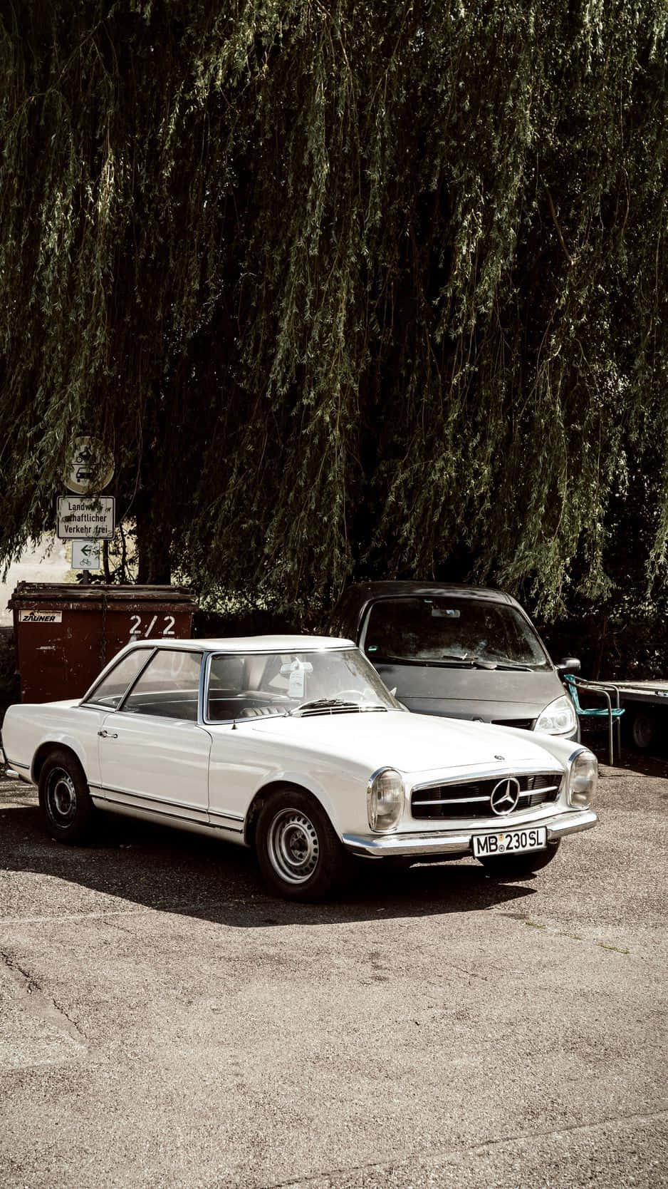 Mercedes Classic White Vintage Iphone Background