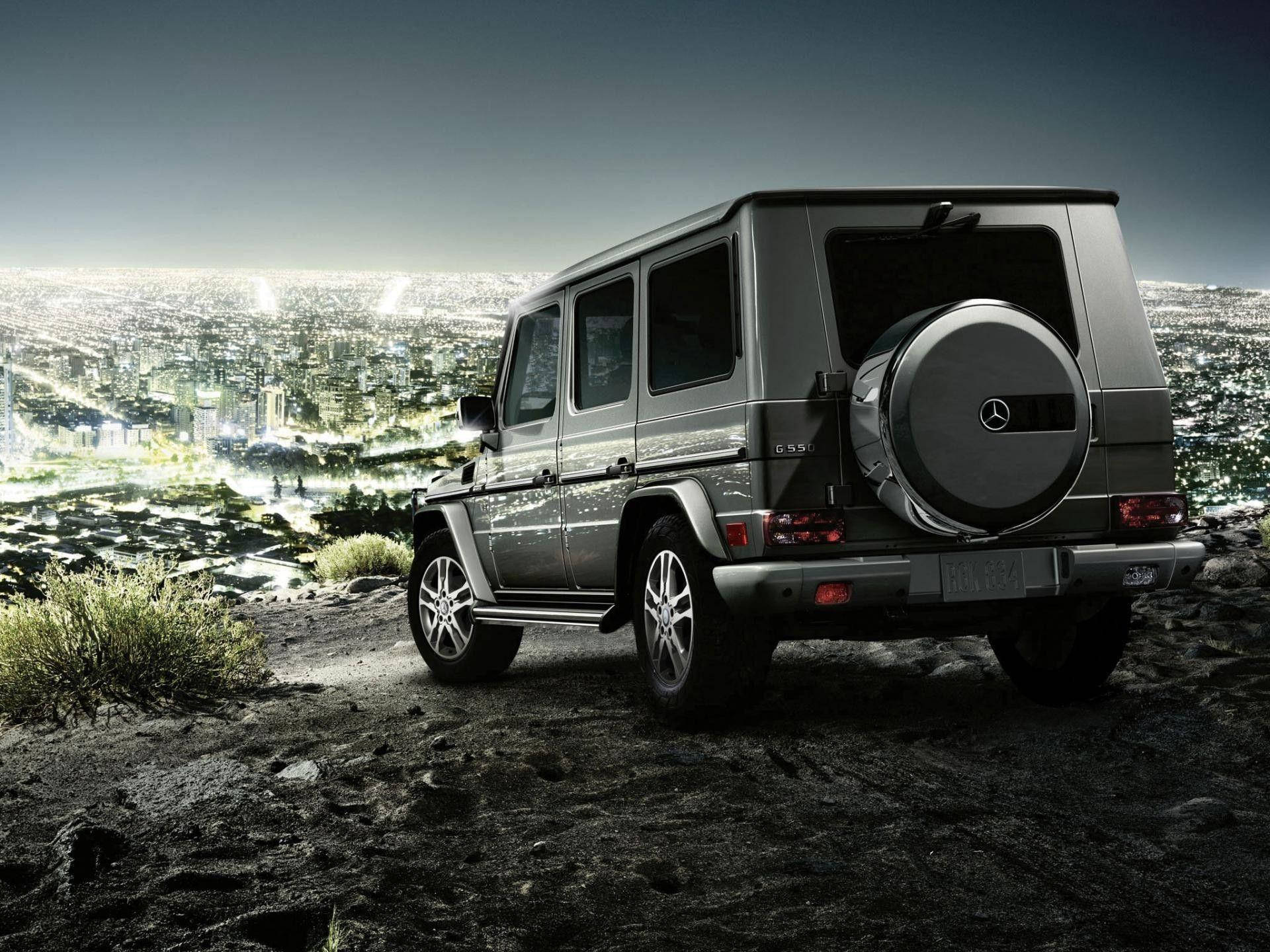 Mercedes G Class - G 63 Ad Background