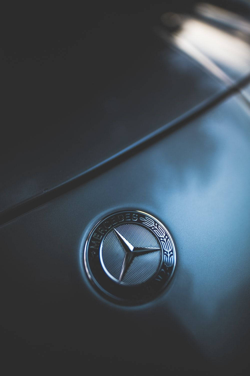 Mercedes Logo Iphone X Background