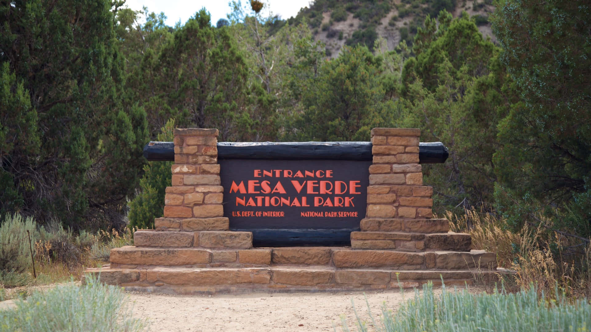 Mesa Verde National Park Entrance Sign Background