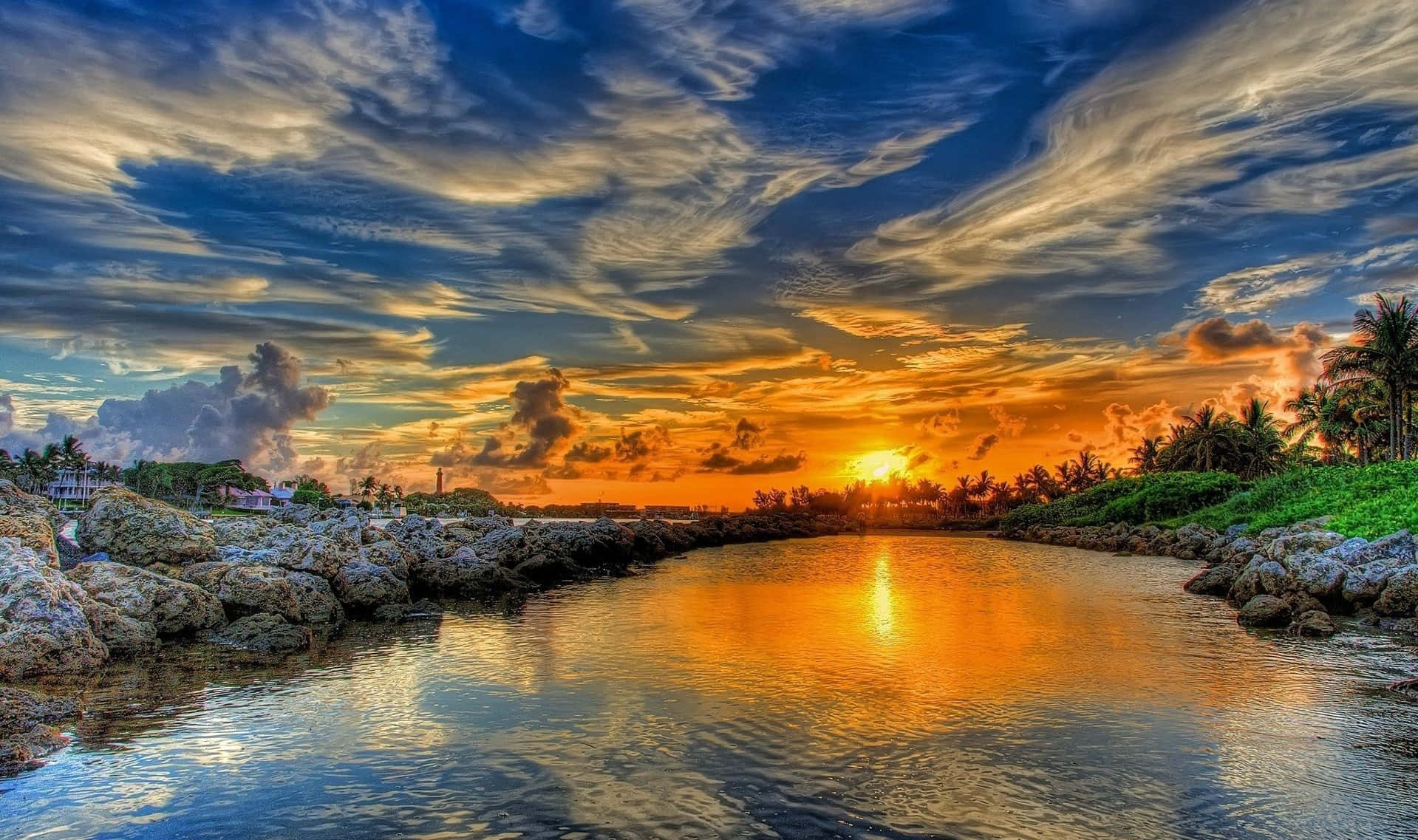 Mesmerizing Sunrise At A Serene Lake Background