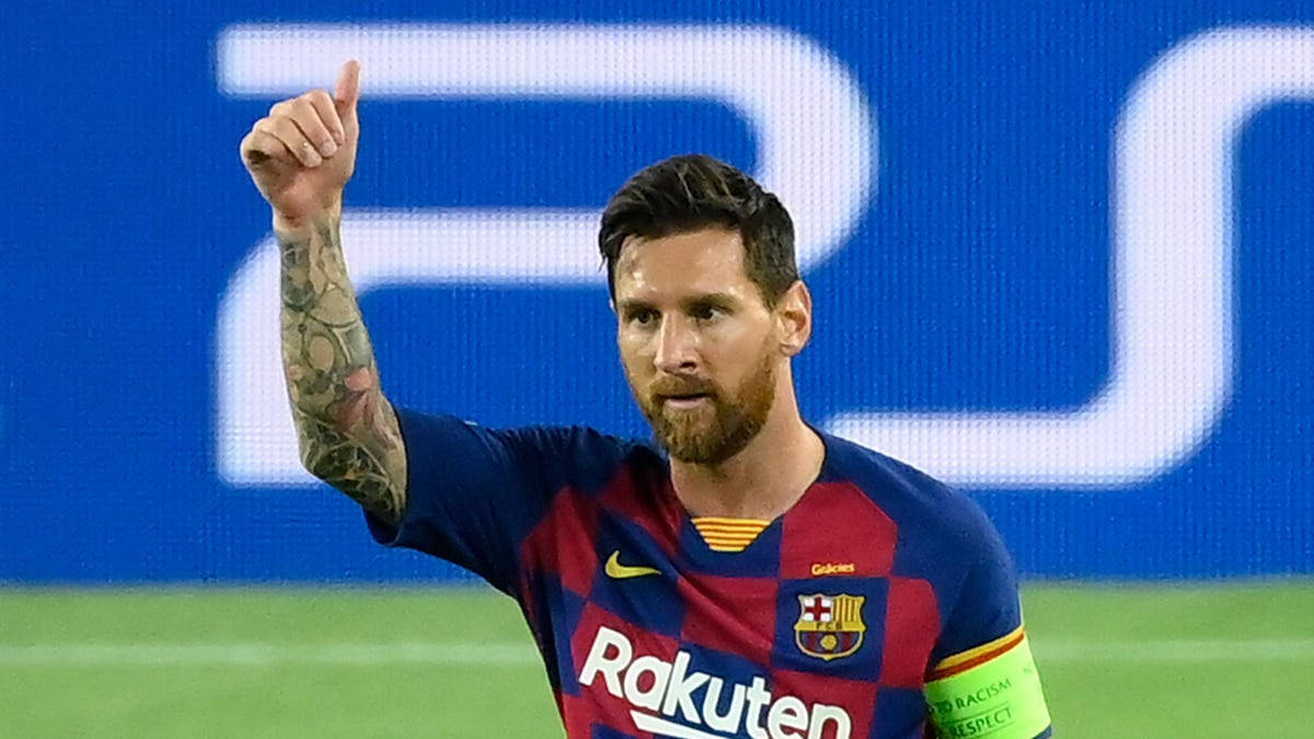 Messi 2021 - Thumbs Up - Celebration Moment Background