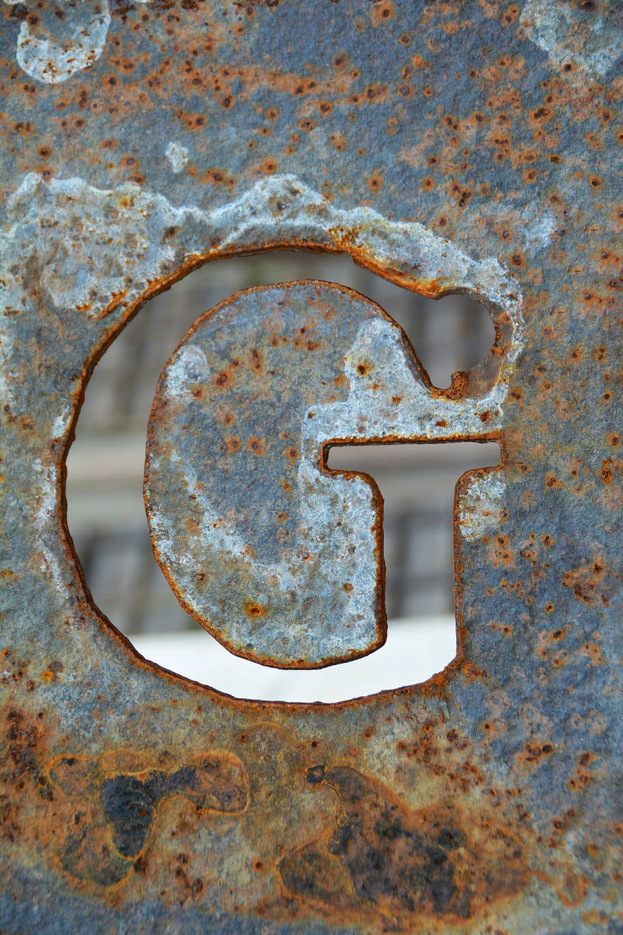 Metallic Letter G In A Stylish Frame