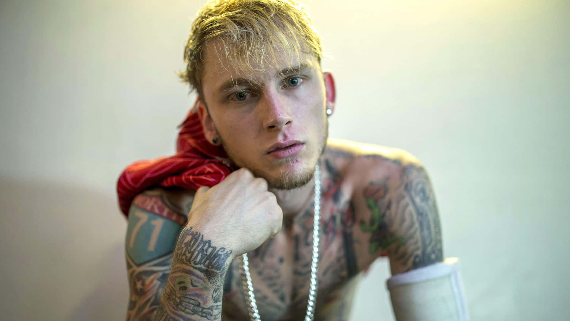 Mgk With Tattoos Background
