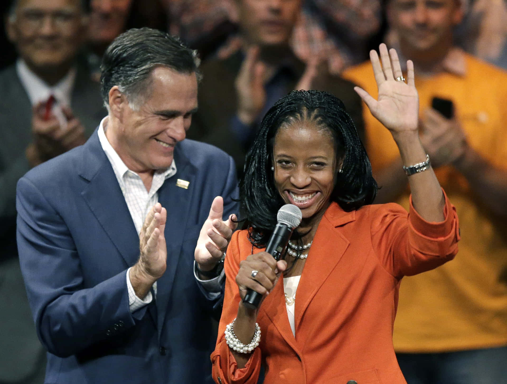 Mia Love Celebrating With Mitt Romney Background