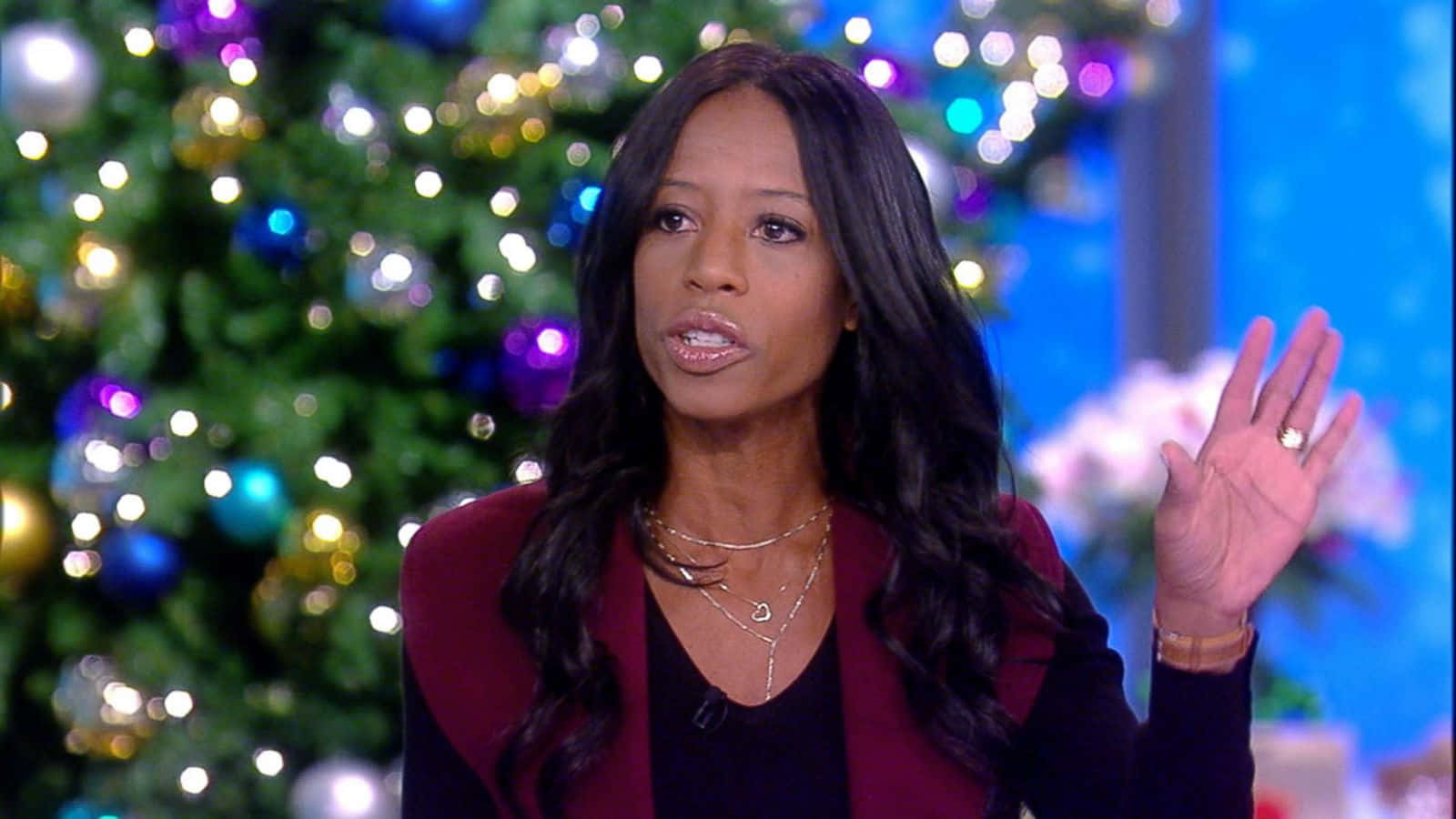 Mia Love Christmas Show Background