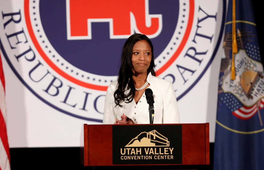 Mia Love In Utah Valley Center Background