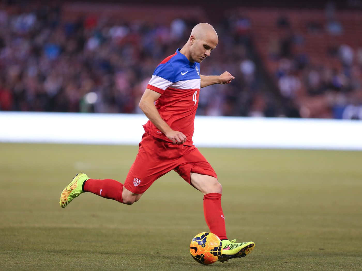 Michael Bradley Against Azerbaijan Background