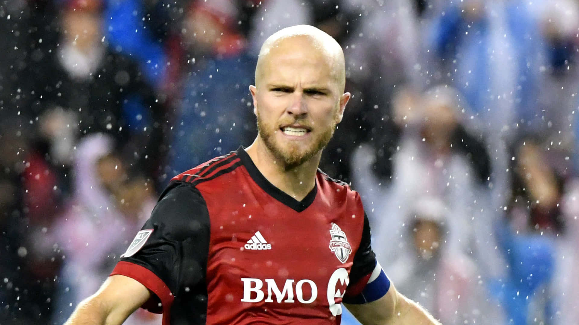 Michael Bradley Celebrate Win On 2017 Background