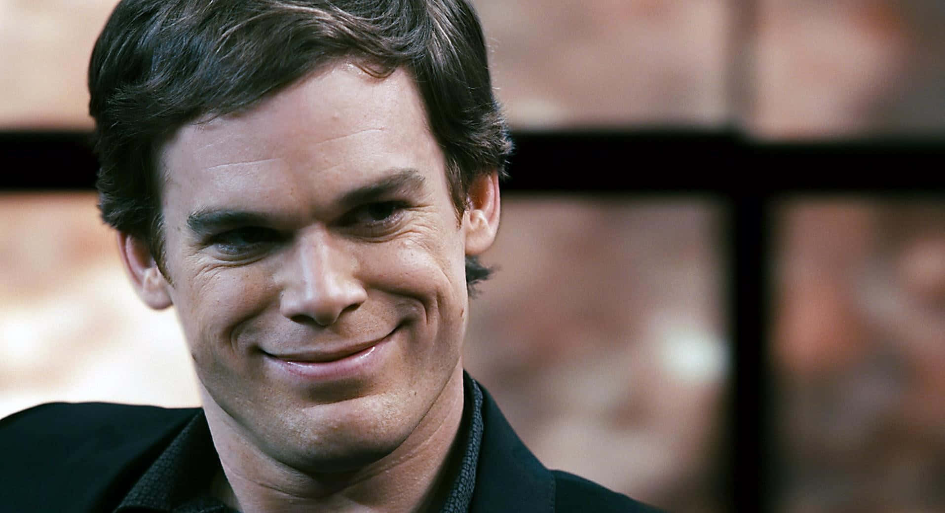 Michael C. Hall In An Intense Moment Background