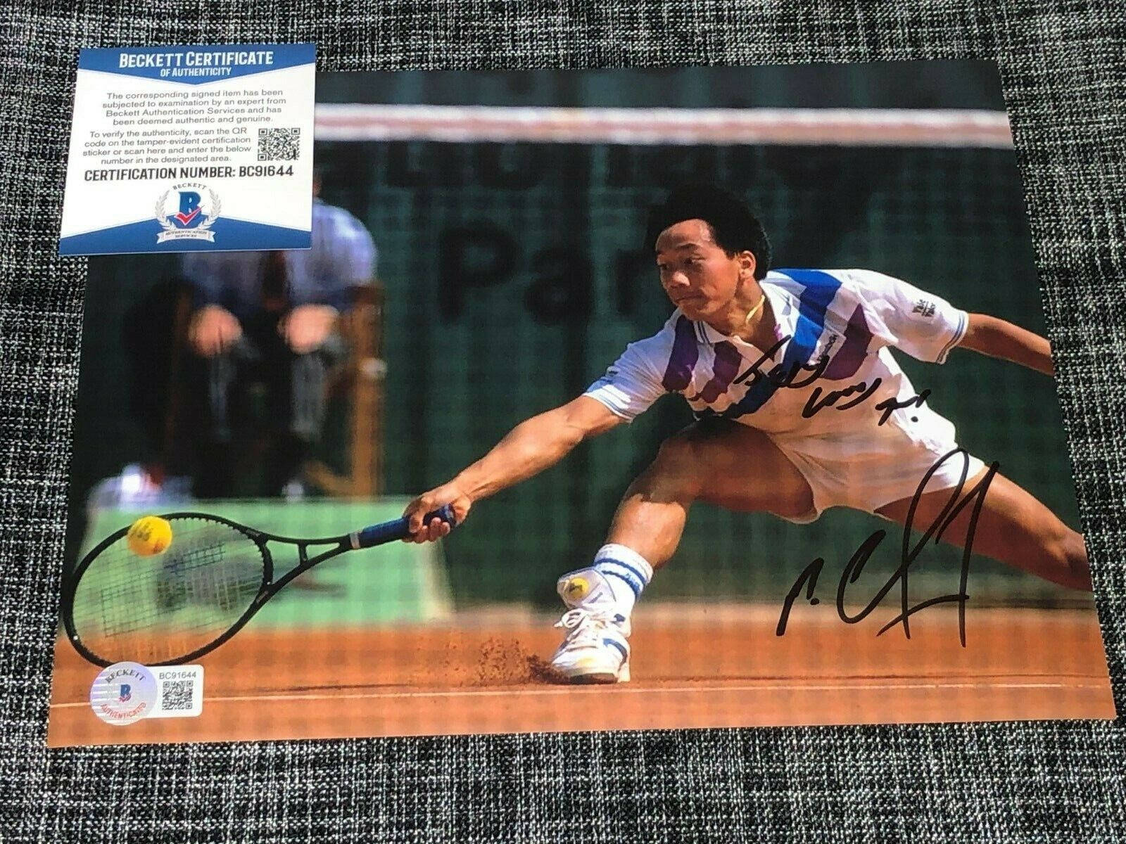 Michael Chang - A Champion In Action Background