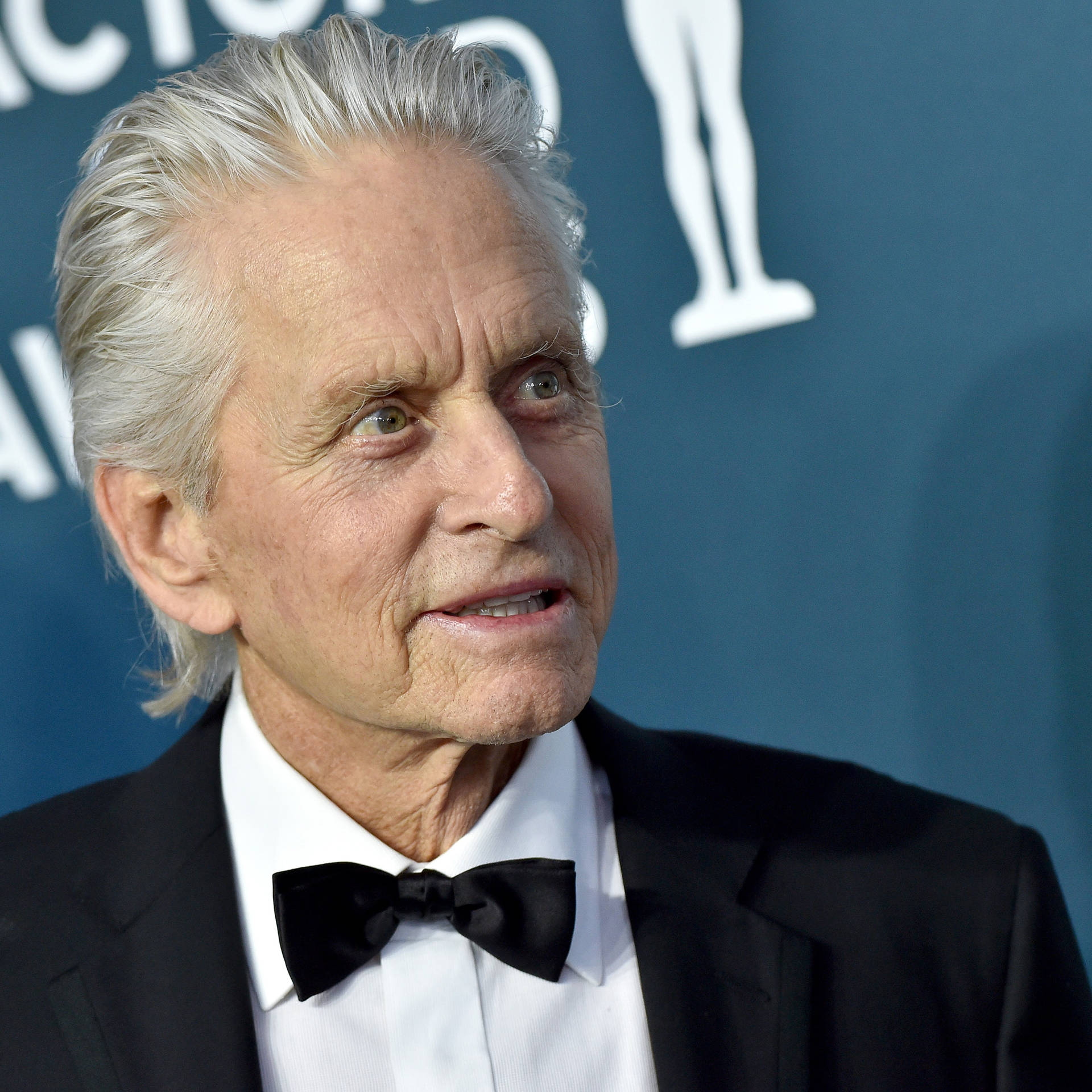 Michael Douglas At Golden Globe Awards Background