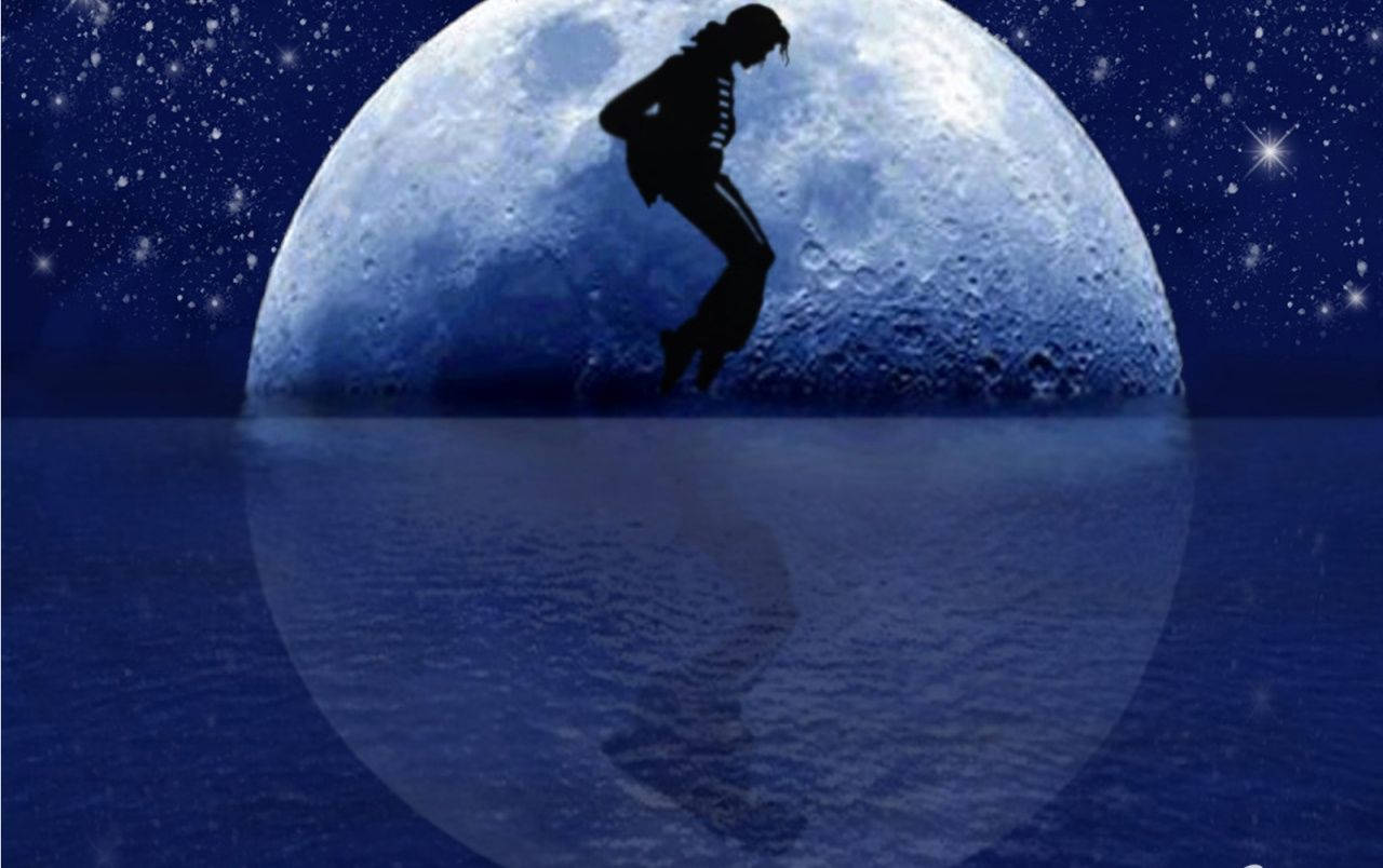 Michael Jackson In Moon Background