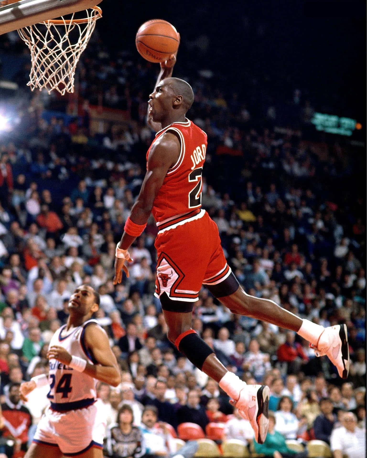 Michael Jordan Thunderous Dunk Background