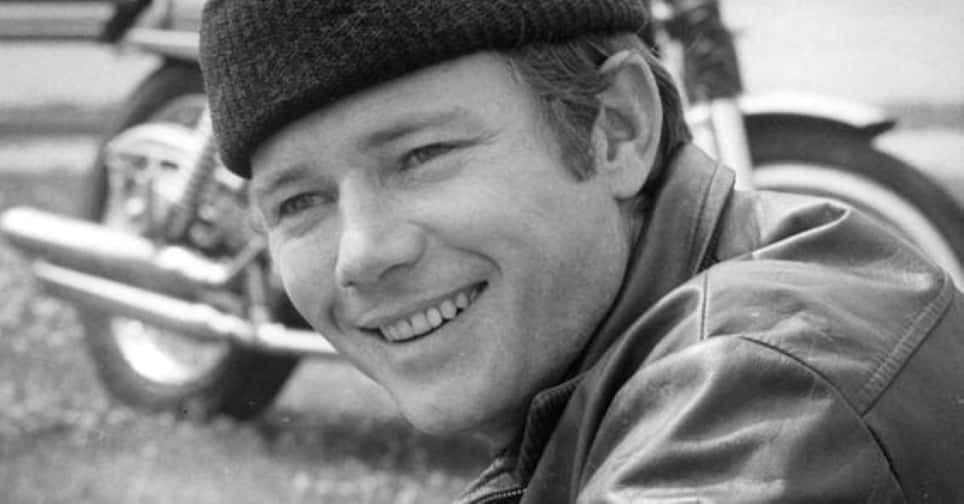 Michael Parks As John T. Chance From The Movie 'rio Bravo' Background