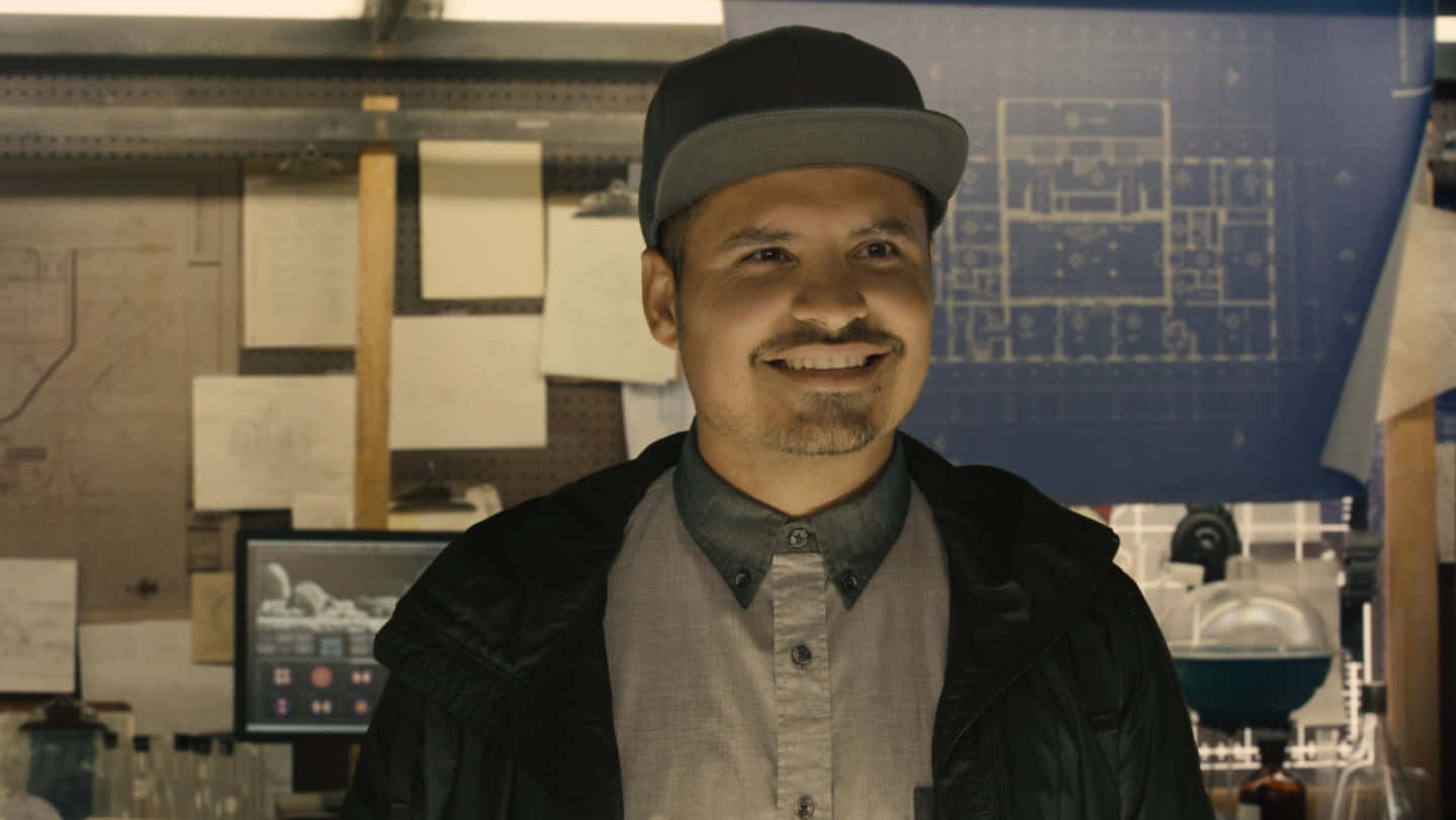 Michael Peña, American Actor Best Known For His Work In 'ant-man', 'crash', And 'fury' Background