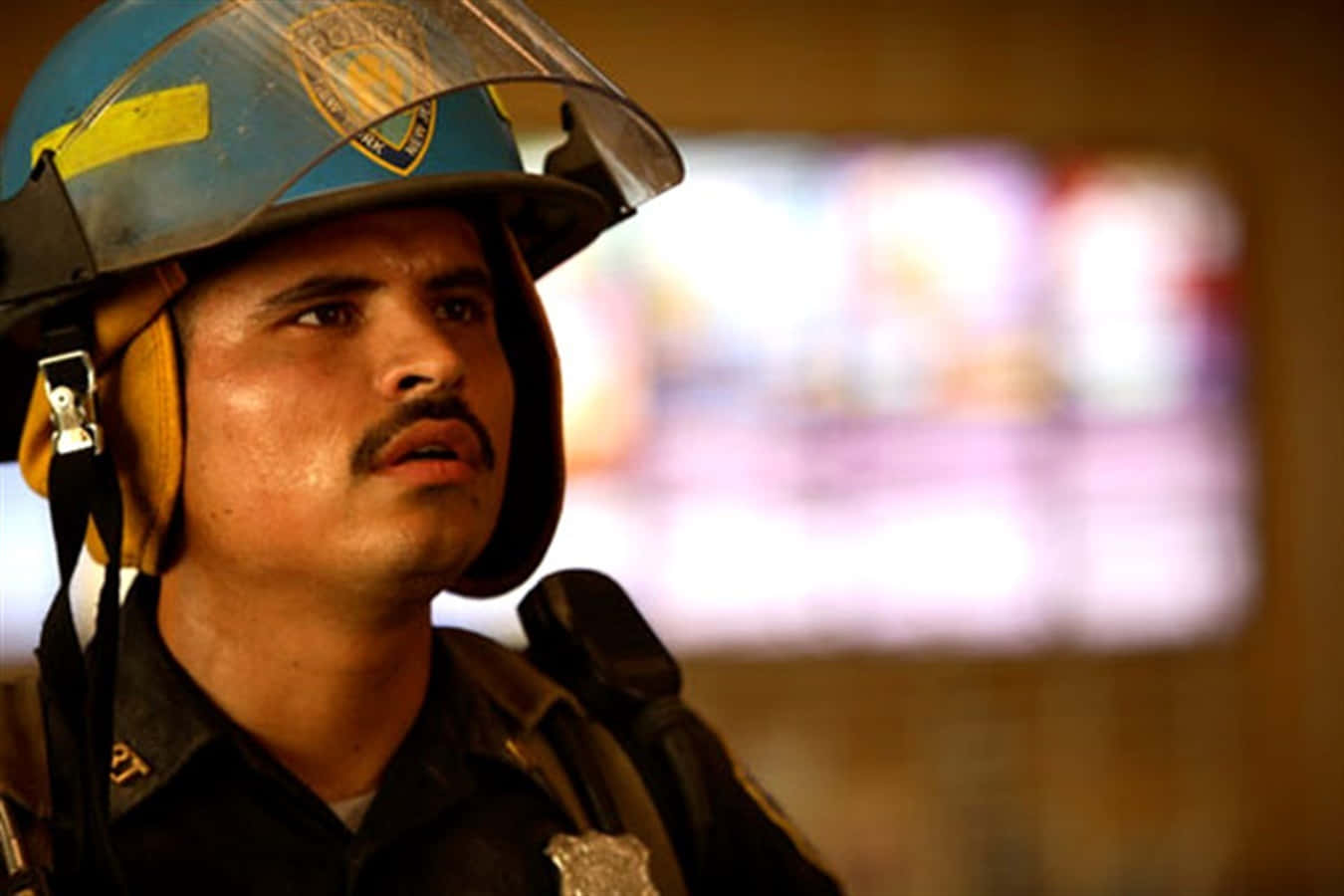 Michael Peña Enjoys A Night Out In Los Angeles Background