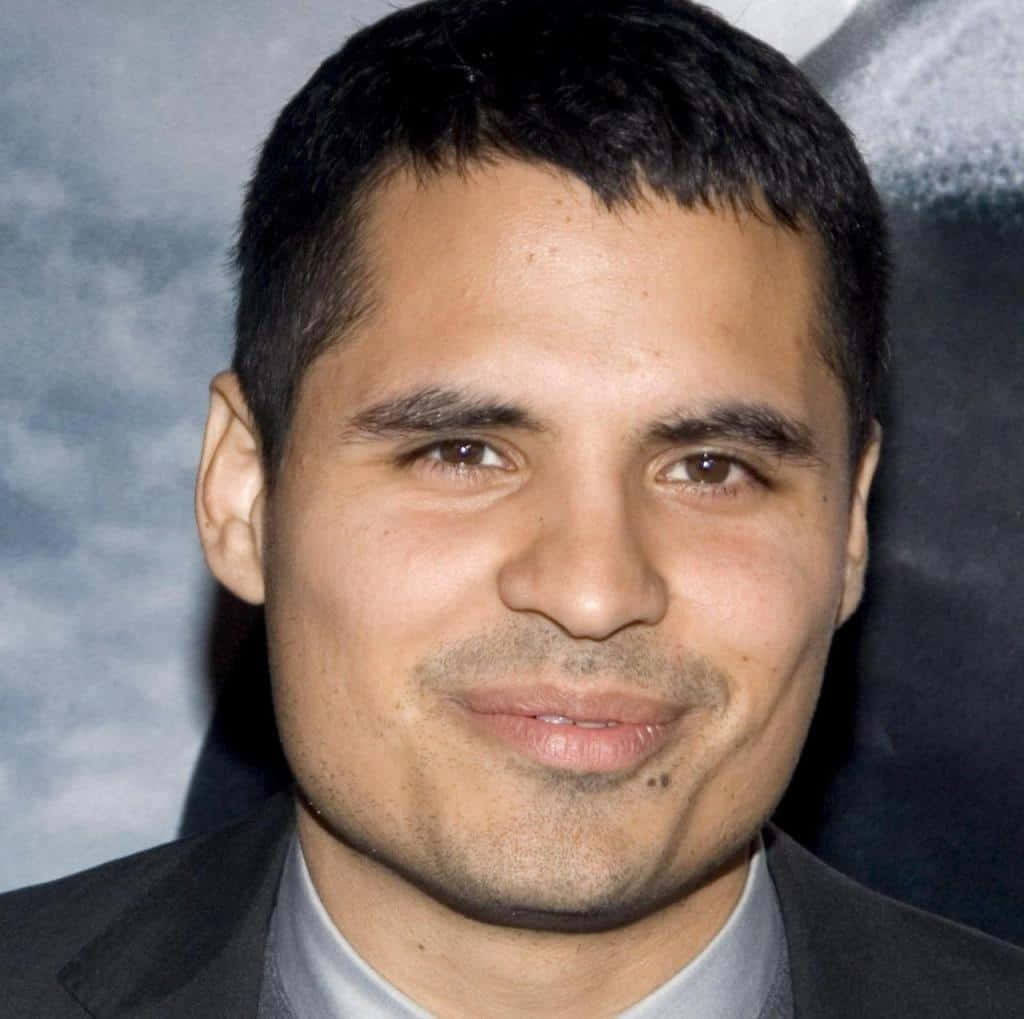 Michael Pena On The Red Carpet Background