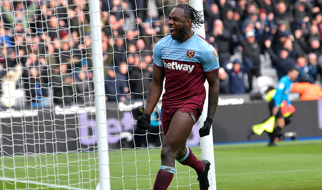 Michail Antonio Running Celebration Background