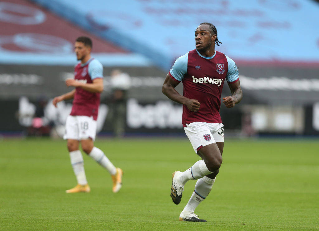 Michail Antonio Running On Field Background