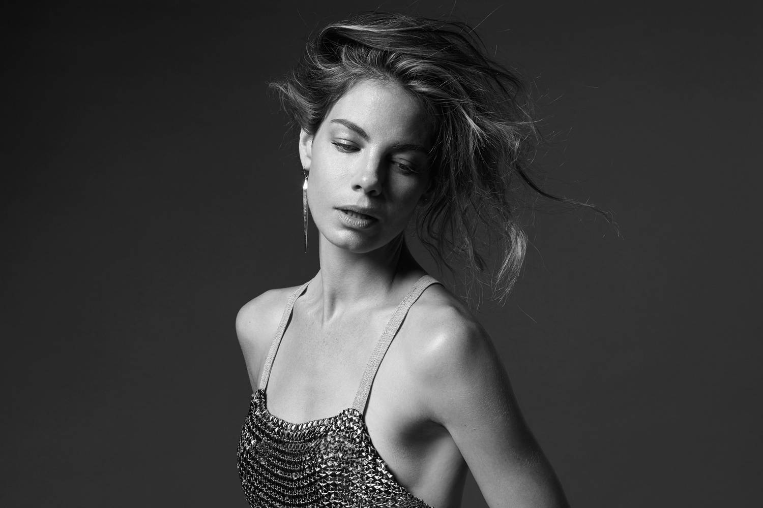 Michelle Monaghan Cute Grayscale Background