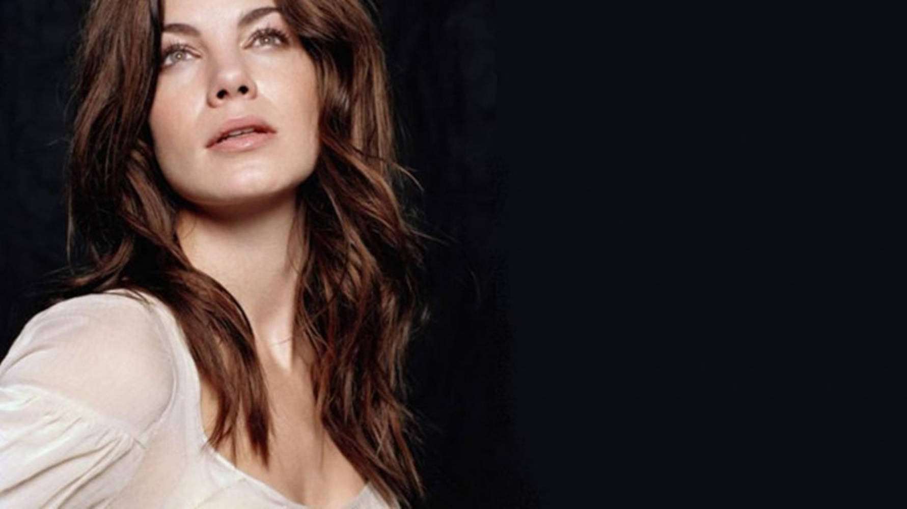 Michelle Monaghan Looking Upward