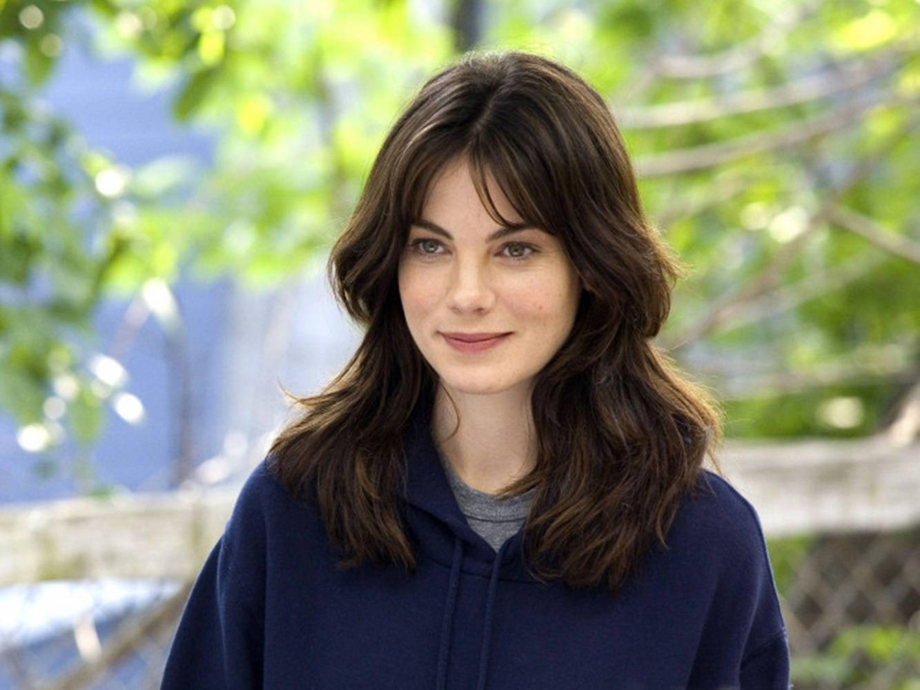 Michelle Monaghan Sarcastic Smile Background