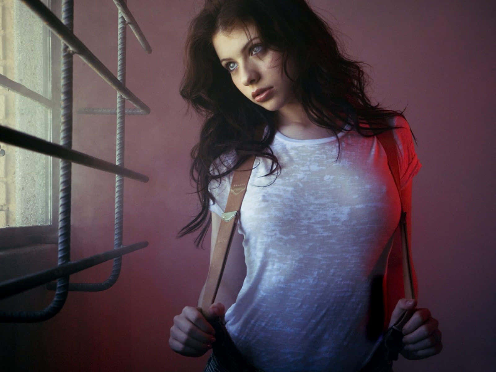 Michelle Trachtenberg - Radiant Beauty