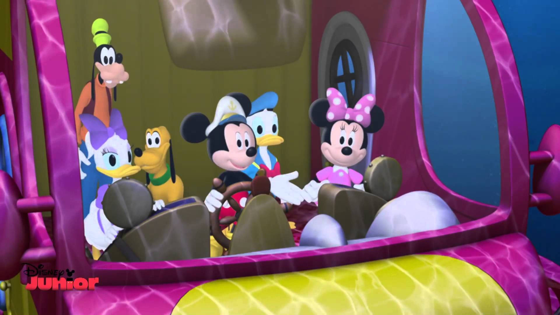 Mickey Mouse Disney Sea Captain Background