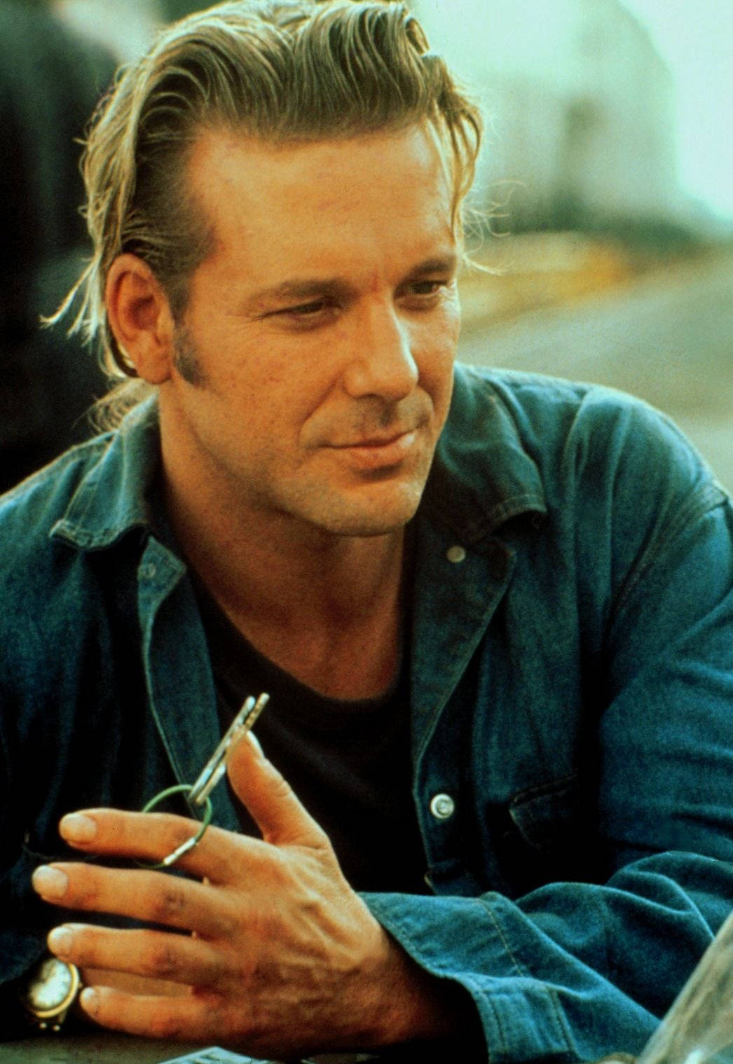 Mickey Rourke As John Sedley In Johnny Handsome Background