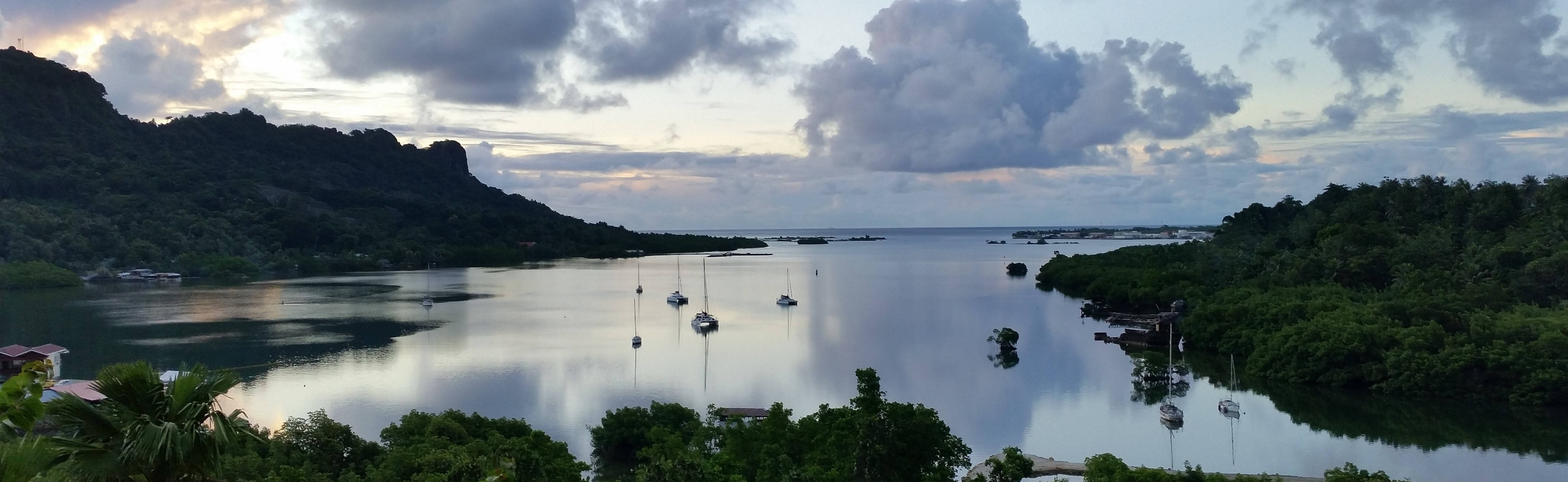 Micronesia Cloudy Sky Harbor Background